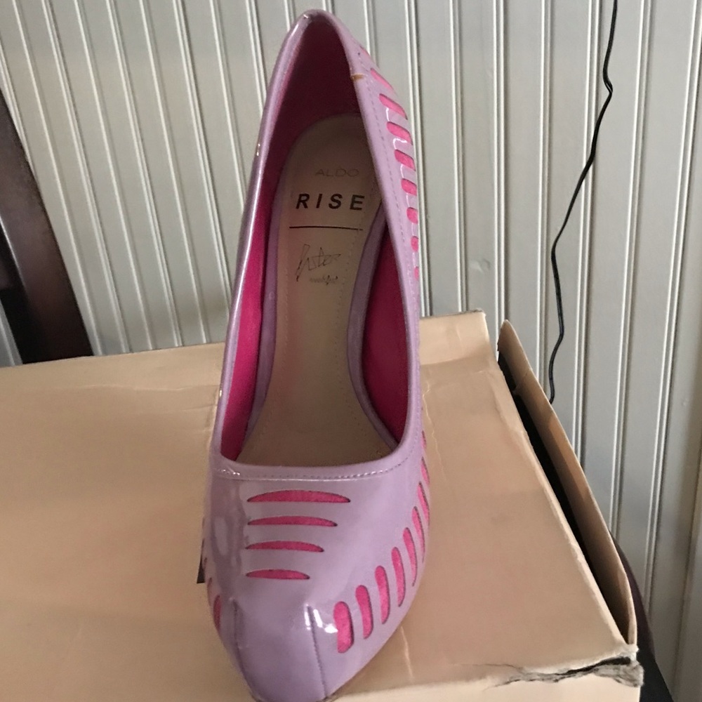 Aldo “ Rise” Cregger shoes